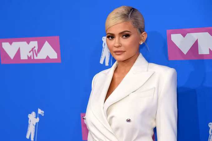 Trong danh sách các tỷ phú thế giới được tạp chí Forbes công bố ngày 5/3, Kylie Jenner trở thành tỷ phú trẻ nhất thế giới và cũng là tỷ phú tự thân trẻ nhất thế giới, với khối tài sản 1 tỷ USD khi mới 21 tuổi. Ảnh: BI.