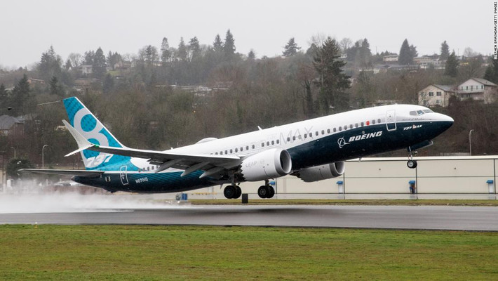 Trước đó, Boeing từng buộc phải tạm dừng bay thử chiếc 737 MAX đầu tiên khi nhà sản xuất động cơ Pháp Safran phát hiện các vấn đề về chất lượng sử dụng trên máy bay này. Ảnh: CNN.