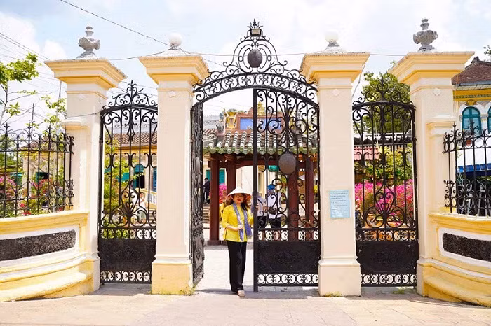 Đây là một trong số ít những căn nhà cổ còn nguyên vẹn cho đến ngày nay. Ảnh: sưu tầm