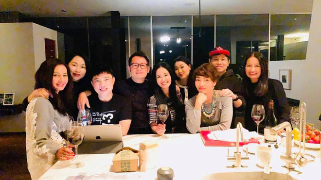 Tháng 6/2018, Hồng Nhung bất ngờ tuyên bố việc ly hôn với người chồng ngoại quốc sau một thời gian dài chung sống. Ảnh: FBNV