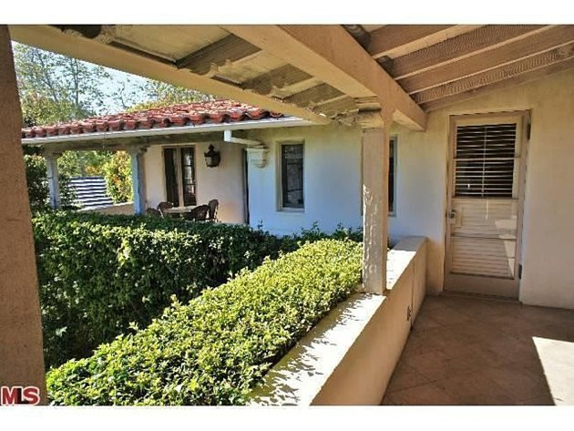 Được biết, Hanks đã mua biệt thự cổ này vào năm 1988 ngay sau thành công của vai diễn một đứa bé 9 tuổi trong thân xác người lớn trong Big. Ảnh: Getty.