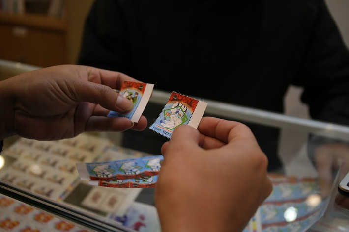 Sáng 31/3, bộ tem "Chung tay phòng, chống dịch COVID-19" do Bộ Thông tin và Truyền thông phối hợp với Bộ Y tế và Tổng công ty Bưu điện Việt Nam chính thức được phát hành.