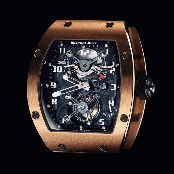 Bên cạnh những tính năng đặc biệt, Richard Mille còn sử dụng nguyên liệu độc nhất để thiết kế đồng hồ. Trong đó phải kể đến sợi carbon nano sử dụng trong mẫu đồng hồ bỏ túi RM 020. Ảnh: Richard Mille.