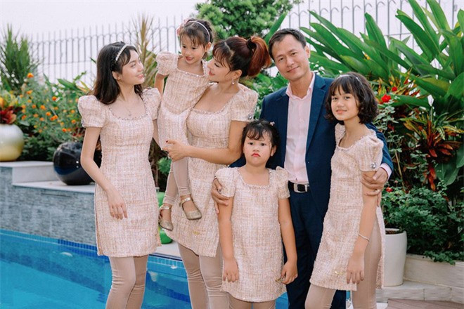 Vào dịp Tết Nguyên đán 2020, gia đình Vũ Thu Phương đã chuyển sang căn biệt thự mới tậu ở TP HCM để đón năm mới. Ảnh: Helino.