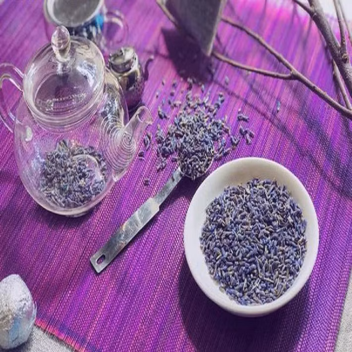 Theo chị Ngọc, giá của loại trà này không hề rẻ, khoảng hơn 800.000 đồng/kg. Tuy nhiên, với nhiều tác dụng cho sức khỏe như vậy, chắc chắn các ông bà lớn tuổi sẽ rất thích.