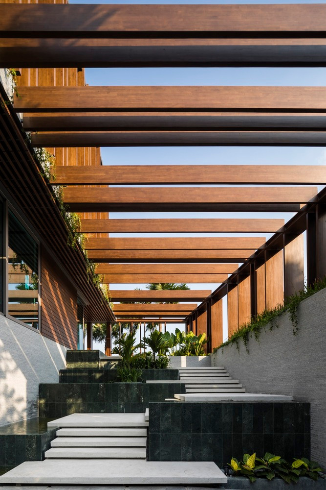 Nguyên tắc này sử dụng một cách khéo léo để giữ cho tòa nhà mát mẻ và mang đến cho gia đình trải nghiệm sảng khoái. Ảnh: Hiroyuki Oki