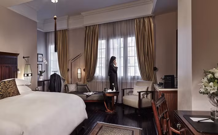 Các phòng nghỉ khác của Sofitel Metropole giá dao động từ 213 USD/đêm trở lên.