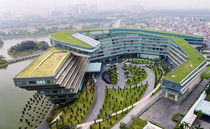 Năm 2016, trong chuyến thăm Việt Nam, cựu Tổng thống Obama đã chọn khách sạn JW Marriott (gần Trung tâm Hội nghị Quốc gia) làm nơi nghỉ chân. Ảnh: Zing.