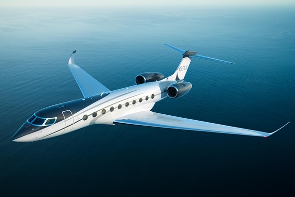 Máy bay Gulfstream G700 có khả năng đạt vận tốc tối đa khoảng 1.142 km/h, gần bằng tốc độ âm thanh (khoảng 1.235 km/h ở nhiệt độ 20 độ C và áp suất tiêu chuẩn). Ảnh: Luxuo