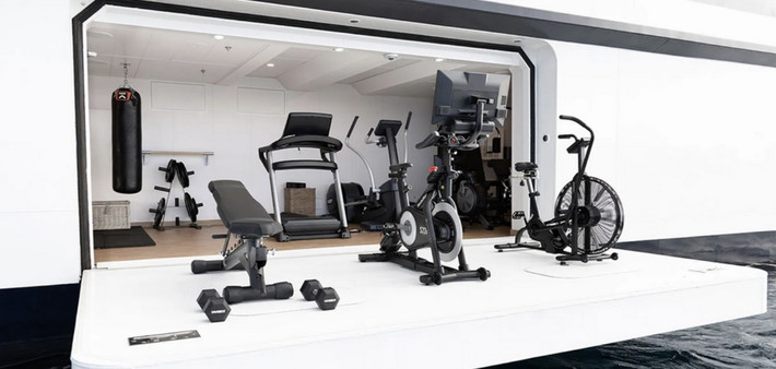  Du thuyền Wayfinder được bố trí thêm phòng tập thể dục ở boong dưới với các trang thiết bị đầy đủ để rèn luyện sức khỏe trị giá hàng triệu đô la. Ảnh: Boatinternational