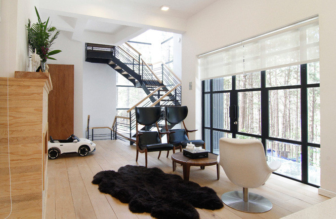 Hầu hết nội thất trong biệt thự đều được đại gia Đức An bay sang nước ngoài tham khảo, đặt sản xuất tại chỗ rồi vận chuyển về nước. Ảnh: Ngoisao.