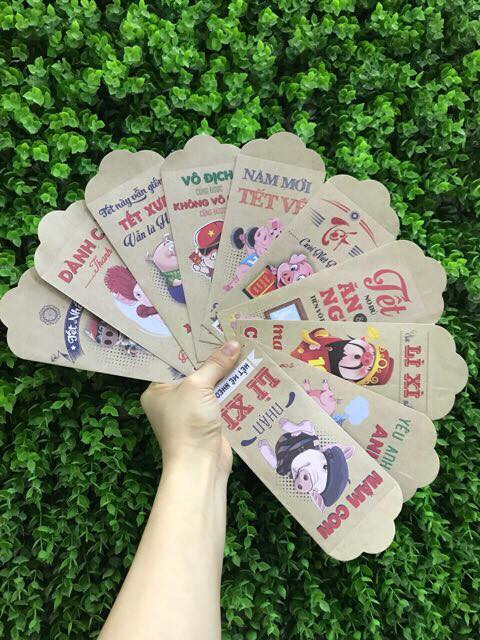 Các chú heo ngộ nghĩnh - con giáp của năm 2019 - là loại phong bao lì xì không thể thiếu trên thị trường Tết năm nay. Ảnh: Facebook.