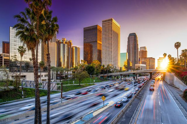 Los Angeles là thành phố có mức chi phí nhà đắt đỏ thứ hai của Mỹ, với chỉ số MMI là 9,2. Ảnh: CNBC.