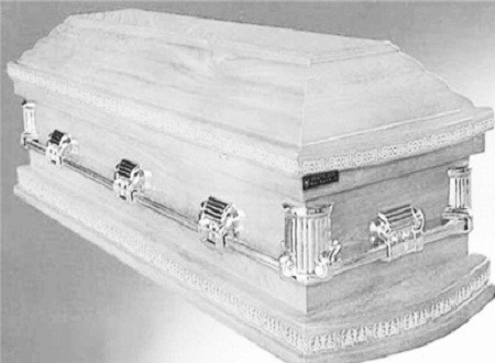 Không chỉ "ngông" ở thú chơi đồ nội thất cổ, nhiều đại gia khiến người khác phải giật mình khi chịu chi cả tỷ đồng để mua những món đồ dị biệt. Một đại gia tên P. (Hà Nội) tiết lộ, đã bỏ ra hàng chục tỷ đồng để... làm quan tài trước cho bố.