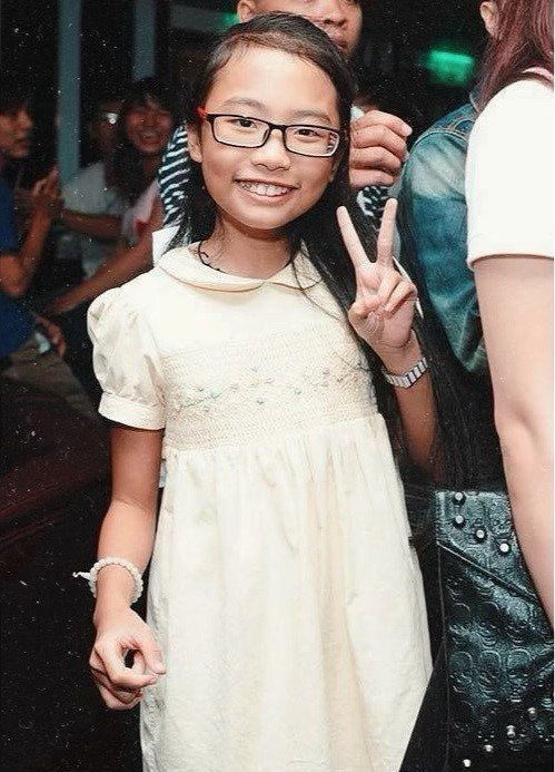 Phương Mỹ Chi được công chúng biết đến lần đầu khi tham gia chương trình Giọng hát Việt nhí 2013. Khi ấy, Phương Mỹ Chi mới tròn 10 tuổi. Ảnh: Thế giới trẻ.