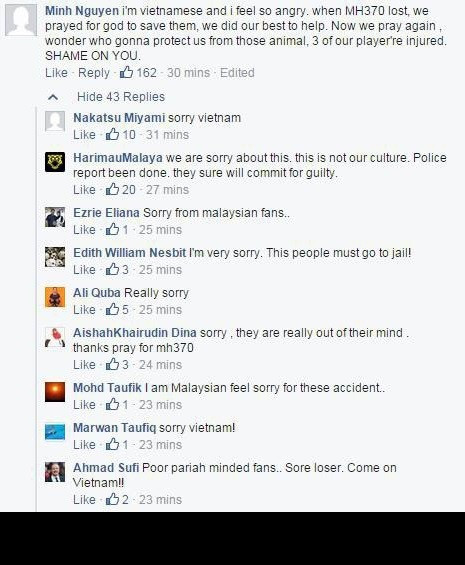 Cư dân mạng Việt nhắc lại sự nhiệt tình của người Việt Nam trong quãng thời gian giúp đỡ Malaysia tìm kiếm máy bay mất tích MH370 trong quá khứ và bày tỏ rằng đã thực sự cảm thấy đau đớn, phẫn nộ khi bị người Malaysia đối xử thậm tệ ngay tại sân vận động.