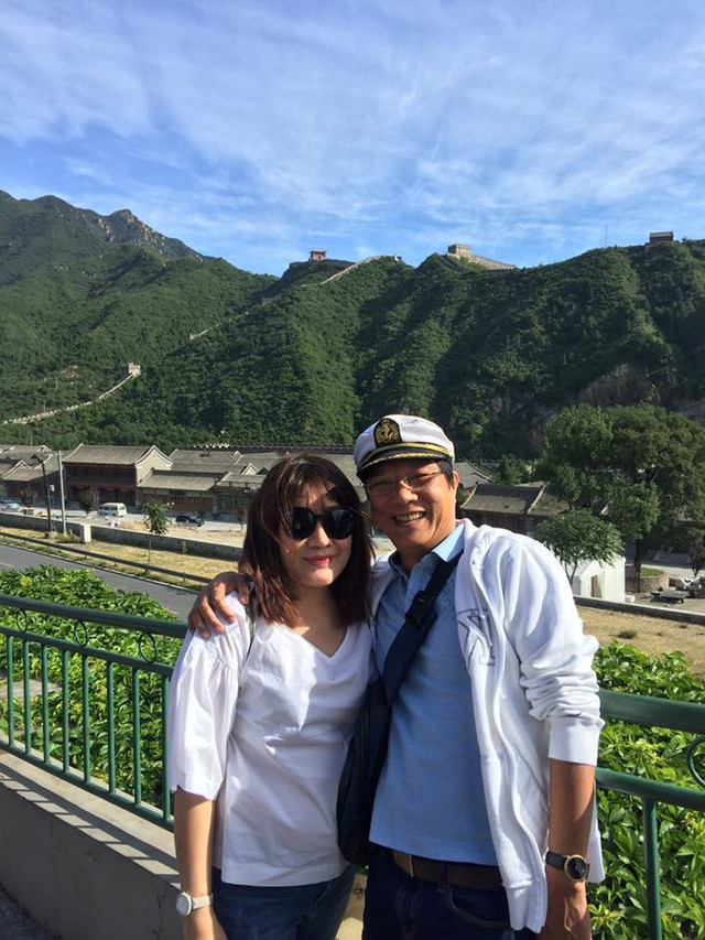 Bố chồng “Nàng dâu order” trẻ trung lịch lãm trong đời thường - Hình 6 Bo chong “Nang dau order” tre trung lich lam trong doi thuong-Hinh-6