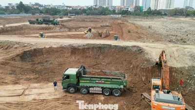 Cận cảnh công trình hồ chống ngập rộng 12 ha ở Hà Nội