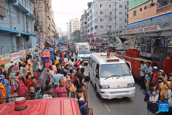 Các nhà chức trách đã mở cuộc điều tra để xác định nguyên nhân chính xác vụ cháy.