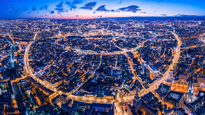 Những bức ảnh về thủ đô Moscow dưới đây được nhiếp ảnh gia Sergey Poletaev, người đã giành được nhiều giải thưởng chuyên nghiệp, chụp từ trên cao. (Nguồn: gw2ru)