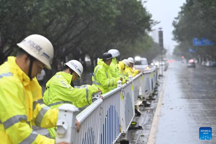 Tại Bắc Hải, các nỗ lực khôi phục nguồn điện toàn diện đang được tiến hành tại các khu vực bị ảnh hưởng.