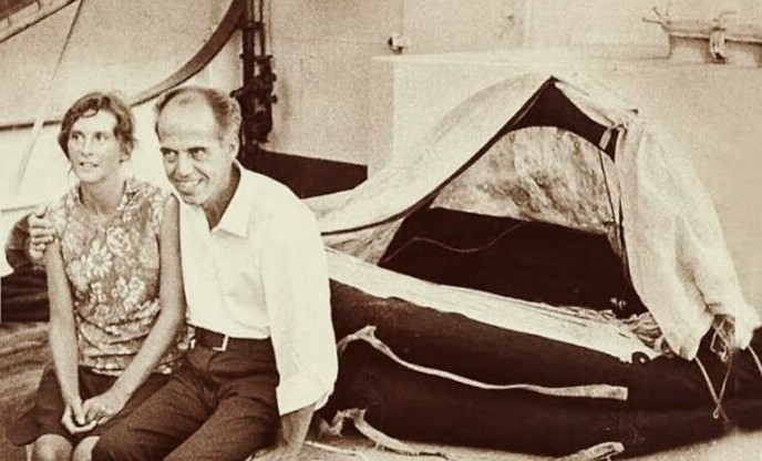 Năm 1973, cặp đôi người Anh Maurice và Maralyn Bailey đã sống sót sau 118 ngày trôi dạt trên Thái Bình Dương sau khi du thuyền Auralyn của họ bị chìm.