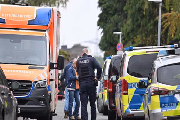 Tại Bắc Rhine-Westphalia, số liệu thống kê của cảnh sát cho thấy bạo lực liên quan đến dao đã gia tăng mạnh. Theo dữ liệu của tiểu bang, tổng số vụ phạm tội bằng dao đã tăng hơn 50% kể từ năm 2020, trong khi các vụ tấn công bằng dao ở nơi công cộng đã tăng hơn gấp đôi trong 5 năm qua. Ảnh: Getty.