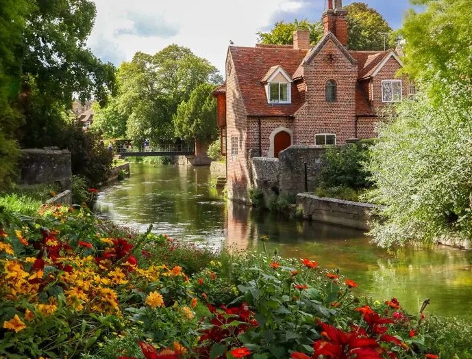 Một góc ở Canterbury, Anh.