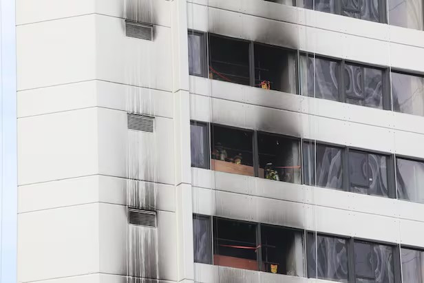 Không có trường hợp nào tử vong. 3 người đã được sơ cứu sau khi hít phải khói. Ảnh: News1.