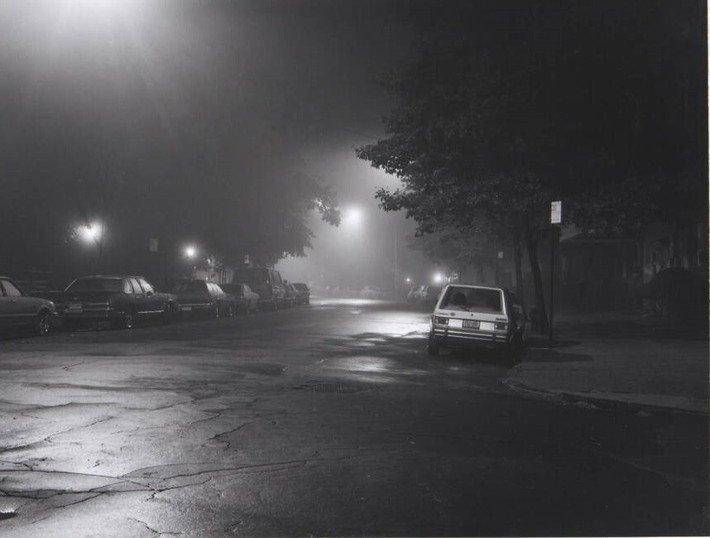 Đường Plaza đầy sương mù vào tháng 10/1983. Ảnh: Bảo tàng Brooklyn.