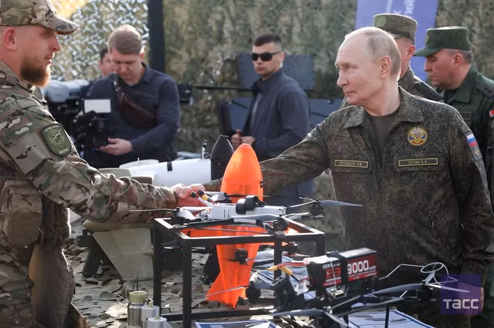 Ấn Độ, Iran và các đồng minh khác của Nga từ Châu Á và Châu Phi đã tham gia cuộc tập trận quân sự Zapad-2025, truyền thông nhà nước Nga dẫn nguồn tin từ Điện Kremlin. Ảnh: Tass.