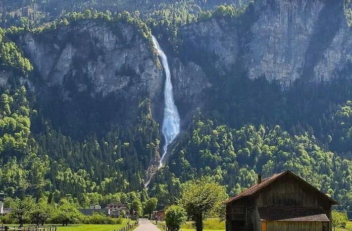 Cảnh sắc thiên nhiên tuyệt đẹp ở Thụy Sĩ.