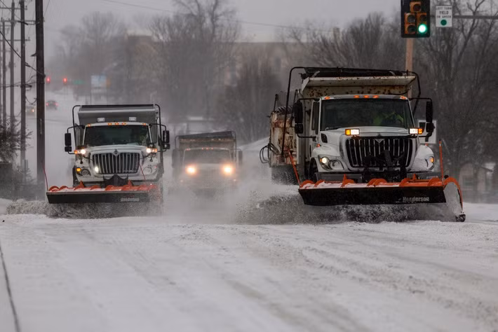 Tuyết rơi ở Tulsa, Oklahoma, Mỹ.