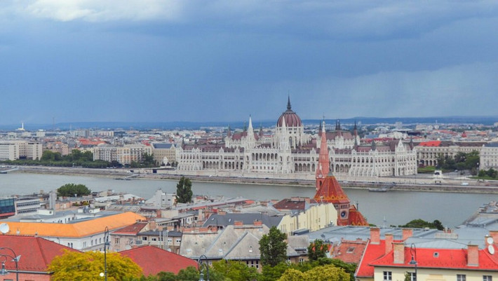 Dưới đây là một số sự thật bất ngờ về thành phố Budapest có thể bạn chưa biết. Theo trang Meininger Hotels, Budapest được chính thức thành lập vào năm 1873 sau khi sáp nhập ba thành phố: Buda, Óbuda và Pest. Ảnh: MH.
