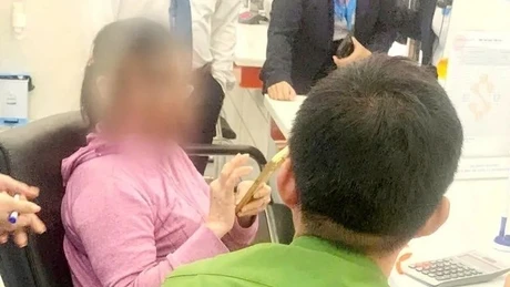 Ngăn chặn vụ chuyển 900 triệu đồng nghi do lừa đảo trực tuyến