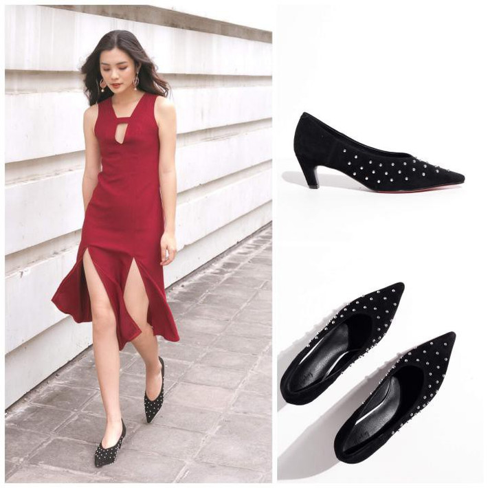 Giày đính đá lấp lánh thu hút mọi ánh nhìn là lựa chọn rất phù hợp cho dịp lễ Tết Khi diện mẫu giày đính hạt nổi bật này, các quý cô nên chú ý phối đồ thật giản lược phụ kiện và họa tiết đi kèm để tránh rườm rà. Giày gót tròn độc đáo Giày gót tròn là một trong những xu hướng giày đi chơi Tết 2019 đẹp cho nữ bạn đừng nên bỏ lỡ. Đây là xu hướng giày thú vị mang đến cho người mang diện mạo mới lạ.