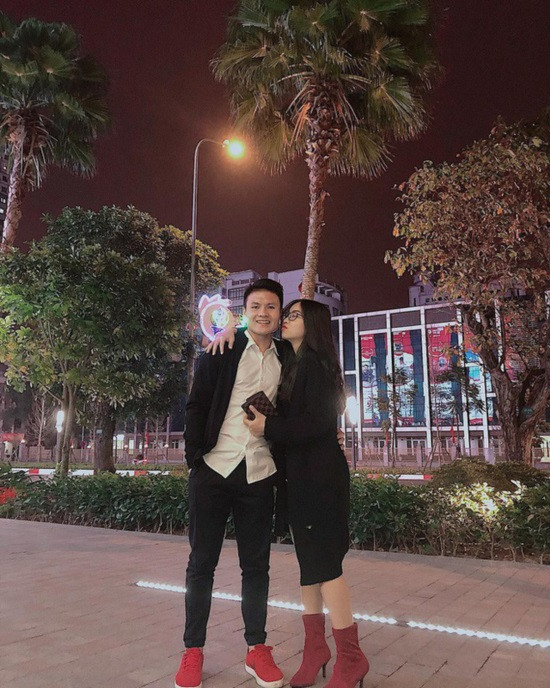 Quang Hải có bộ sưu tập giày thể thao đa sắc màu.