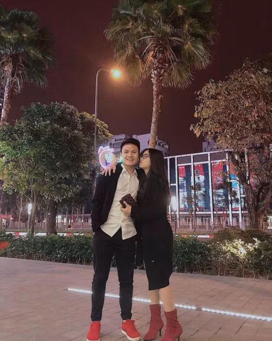 Quang Hải có bộ sưu tập giày thể thao đa sắc màu.