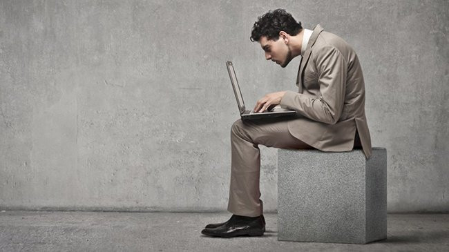 Rút cạn năng lượng: Một vấn đề khác sẽ đến với cơ thể nếu bạn ngồi quá lâu đó là làm cạn kiệt năng lượng khiến cơ thể mệt mỏi rã rời. 