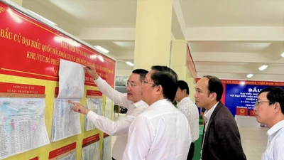 Đà Nẵng kiểm tra công tác chuẩn bị bầu cử tại các xã, phường