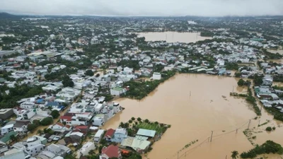 Khánh Hòa bác tin đồn vỡ đập, khẳng định các hồ chứa vận hành an toàn