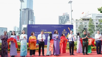 Khai mạc triển lãm ảnh TP Hồ Chí Minh mở màn Liên hoan Phim Việt Nam XXIV