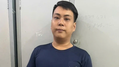 Bắt đối tượng gây ra nhiều vụ cướp giật tài sản trên địa bàn Vĩnh Long