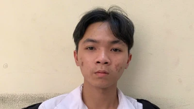 Khởi tố, bắt giữ đối tượng xâm hại bé gái quen qua mạng xã hội