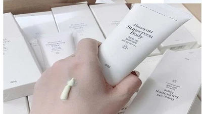Thu hồi một số lô kem chống nắng giả của công ty chồng ca sĩ Đoàn Di Băng
