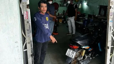 TP HCM: Bắt đối tượng nhiều tiền án trộm xe máy tại Tân Vĩnh Lộc