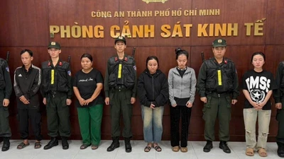 Triệt phá cơ sở sản xuất dầu gió giả quy mô lớn ở Bình Mỹ