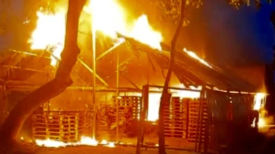 Tây Ninh: Khống chế đám cháy lớn tại cơ sở sản xuất pallet gỗ