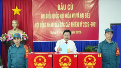 Cử tri An Giang nô nức tham gia ngày bầu cử