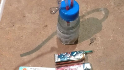 Khởi tố 2 đối tượng liên quan mua bán, tàng trữ ma túy tại xã Thuận An